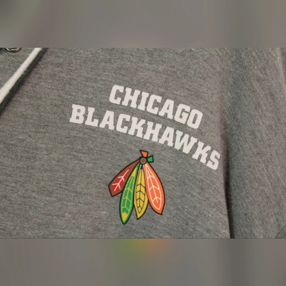 Chicago Blackhawks women's pullover lacefront lightweight sweater - Picture 3 of 5